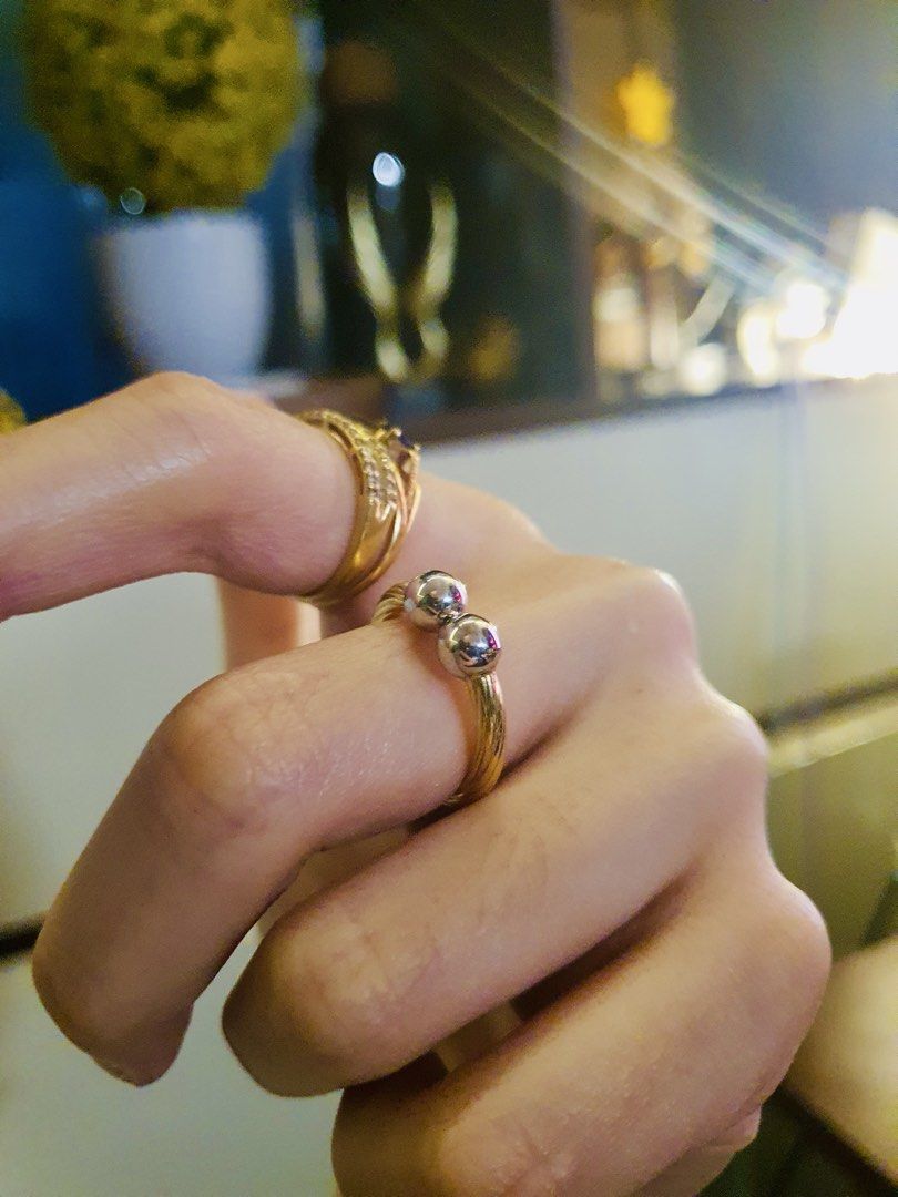 18K Gold, 18K White Gold Size 6 Solid Classy Ring (Category: Rings) located in Quezon City. Submitted by littlemissfirstowner (Listing ID 1462442191, Image 3). Description: Solid, 18K Gold Twisted Style Ring Size 6 Yes gold yes pawnable yes real gold Read my reviews 🪄🪄🪄🪄🪄🪄 18k White Gold yung bilog 18k Yellow Gold yung body No COD No COP No Meetups No COD No COP No Meetups No COD No COP No Meetups No COD No COP No Meetups If you don’t trust