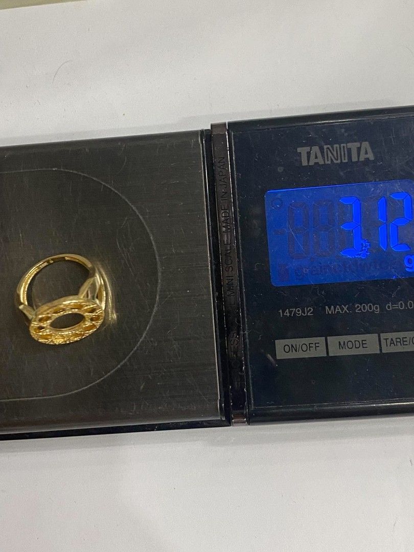18k Saudi gold Dior ring (Category: Rings) located in Manila. Submitted by bhelgoldseller2ndaccount (Listing ID 1462678643, Image 2). Description: New!!✨New!!✨New!! Authentic 18k Saudi Golds 💯pawnable/naisasanla 💯with high appraisal rate 💯good investment 💯Direct supplier price 👉OPEN for resellers 🌺please take time to evaluate their actual sizes and grams 👉Best panggift for all occasions ✅ Sold per grams not per piece Kya lowest price ✅With
