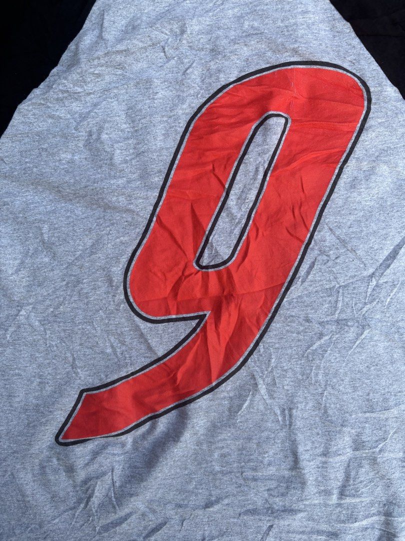 2000s Tech N9ne Raglan Tshirt (Category: Tshirts & Polo Shirts ) located in Bacolod City. Submitted by keel_08 (Listing ID 1462559177, Image 3). Description: 21.5 W 25.5 L Excellent condition, minor cracks on backhit L on tag + shipping fee.