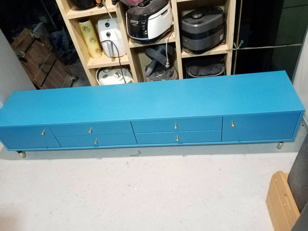 2 Door and 4 Drawer Long TV Rack (Category: TV Consoles) located in Manila. Submitted by lynsantosmarcos (Listing ID 1462638838, Image 2). Description: 2 Door and 4 Drawer Long TV Rack Size: 210 x 40 x 42cm Height Guaranteed in Good Condition No issue Ready to Use ganda pa neto.