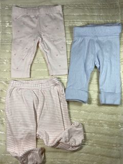 (Category: ) located in . Submitted by tinytootchcloset (Listing ID 1462544015, Image 1). Description: .