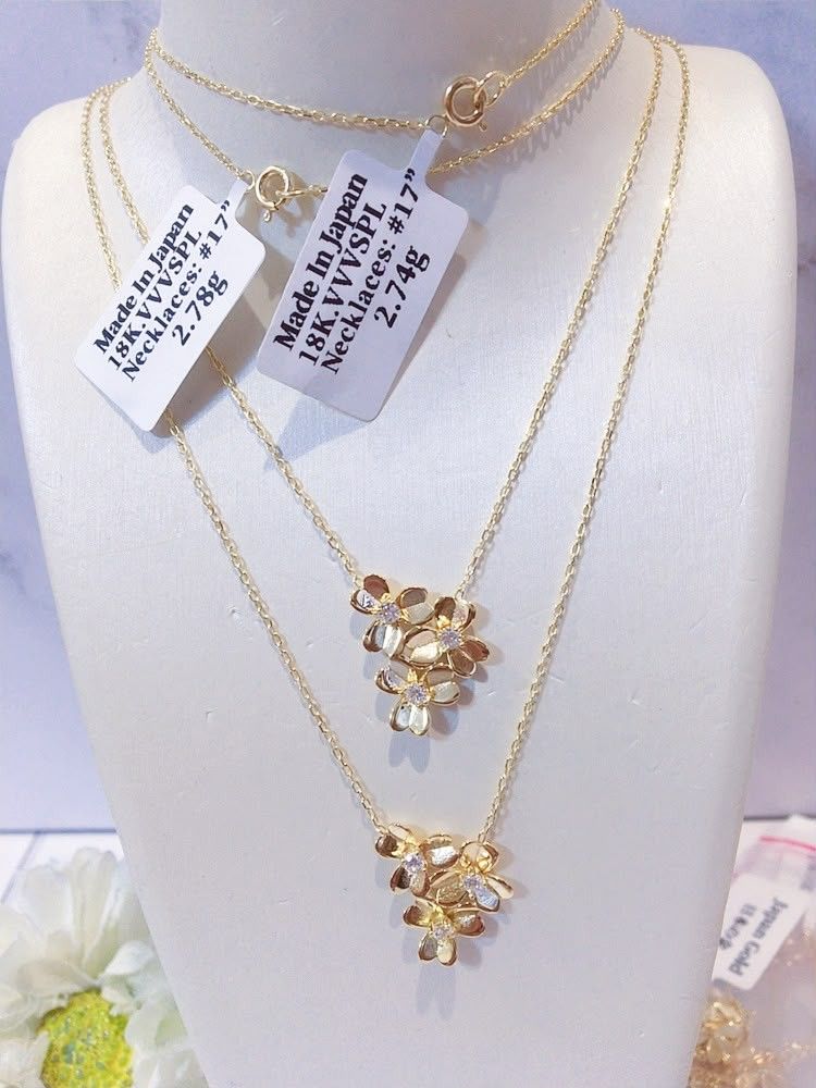3flowers necklace 18k gold (Category: Necklaces) located in Manila. Submitted by primejewelry (Listing ID 1462445899, Image 3). Description: .