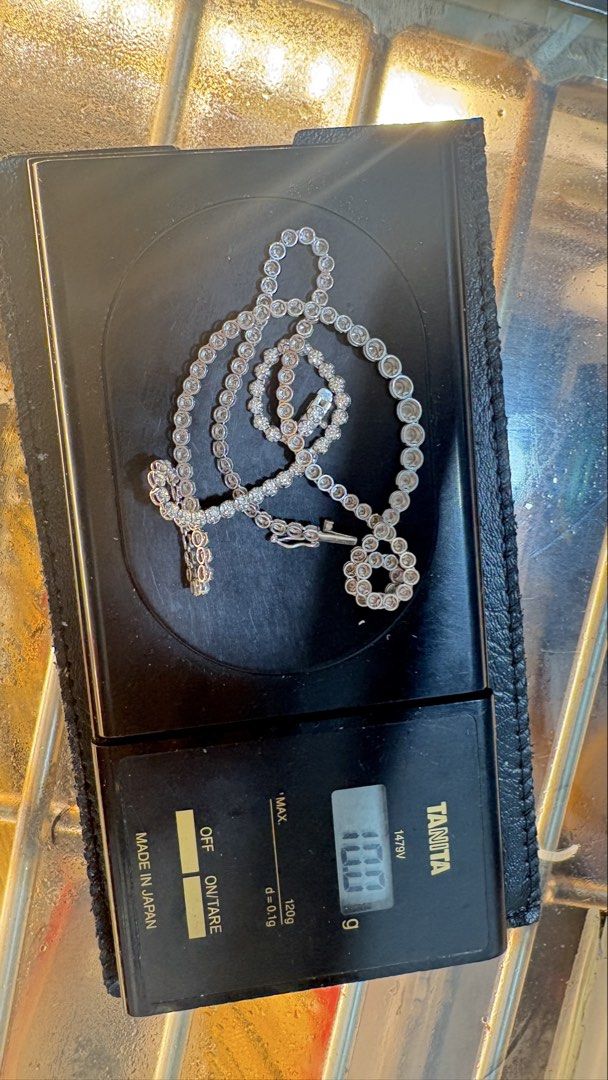 5ct graduated tennis necklace (Category: Necklaces) located in Manila. Submitted by jjjohnm (Listing ID 1462542565, Image 3). Description: 18k japan set tennis necklace, 16 inches. Rfs: too tight on the neck. .