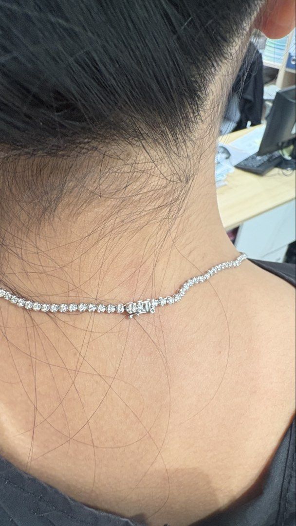5ct graduated tennis necklace (Category: Necklaces) located in Manila. Submitted by jjjohnm (Listing ID 1462542565, Image 2). Description: 18k japan set tennis necklace, 16 inches. Rfs: too tight on the neck. .
