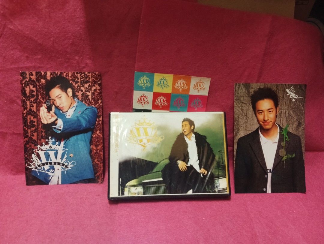 潘瑋柏 🌹 壁虎漫步 🌹 VCD 🌺 冇花 🌺 🦋🍀🍀🍀🍀🌹 桂花 （分類：音樂與媒體 - CD 及 DVD）位於 Hong Kong。 由 leaf.1 提交（商品編號 1462647297，圖片 1）。簡介： 🍀🦋🍀🌹🌹🍀🦋🍀🌹🍀🍀 順豐，牛頭角交收 牛頭角2-10時 一二 三 五 六 日星期 四旺角交收 5：30-一7：30 📍🍀 🌹 🦋🍀🦜🌹3️⃣。