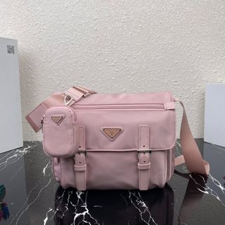 （分類：）位於 。 由 ennovetteli9 提交（商品編號 1462515200，圖片 1）。簡介： 。