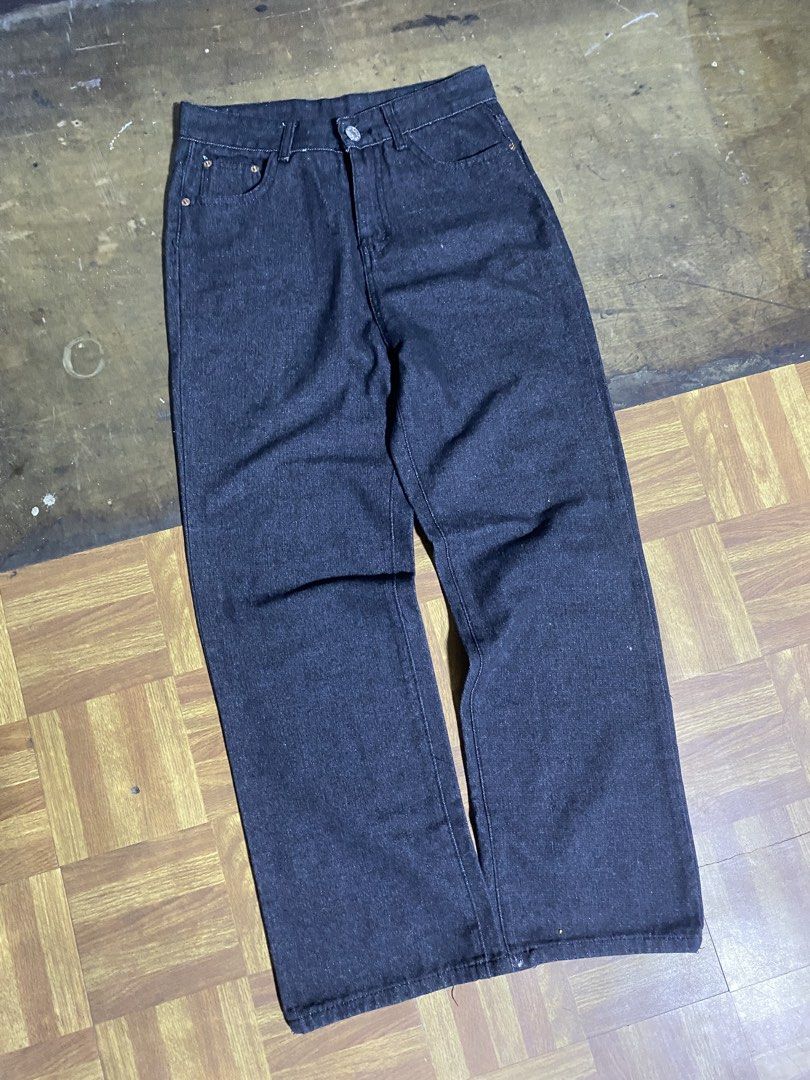 ACID BLACK JEANS straight cut (Category: Jeans) located in Pasay City. Submitted by jaehon73515 (Listing ID 1462600867, Image 2). Description: 14.5x40.