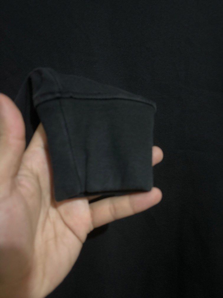 Acne Studios Flogho Crewneck (Category: Coats, Jackets and Outerwear) located in Muntinlupa City. Submitted by owrayttttt (Listing ID 1462571745, Image 3). Description: - Acne Studios Flogho Crewneck - Dimes is 22x28 - Heavy cloth - Needs to be washed - Complete tags - Free shipping via j&t.