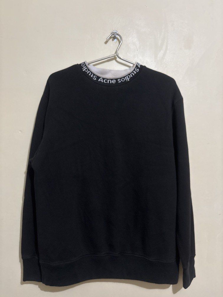 Acne Studios Flogho Crewneck (Category: Coats, Jackets and Outerwear) located in Muntinlupa City. Submitted by owrayttttt (Listing ID 1462571745, Image 1). Description: - Acne Studios Flogho Crewneck - Dimes is 22x28 - Heavy cloth - Needs to be washed - Complete tags - Free shipping via j&t.