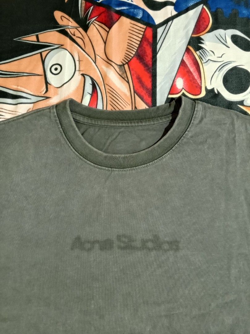 Acne Studios Grey Washed Logo T-Shirt size M (Category: Tshirts & Polo Shirts ) located in Manila. Submitted by eross07 (Listing ID 1449445852, Image 2). Description: - Grey Acne Studios T-shirt - Washed effect all over - Acne Studios logo printed on chest - 100% Cotton - Ideal for everyday wear.