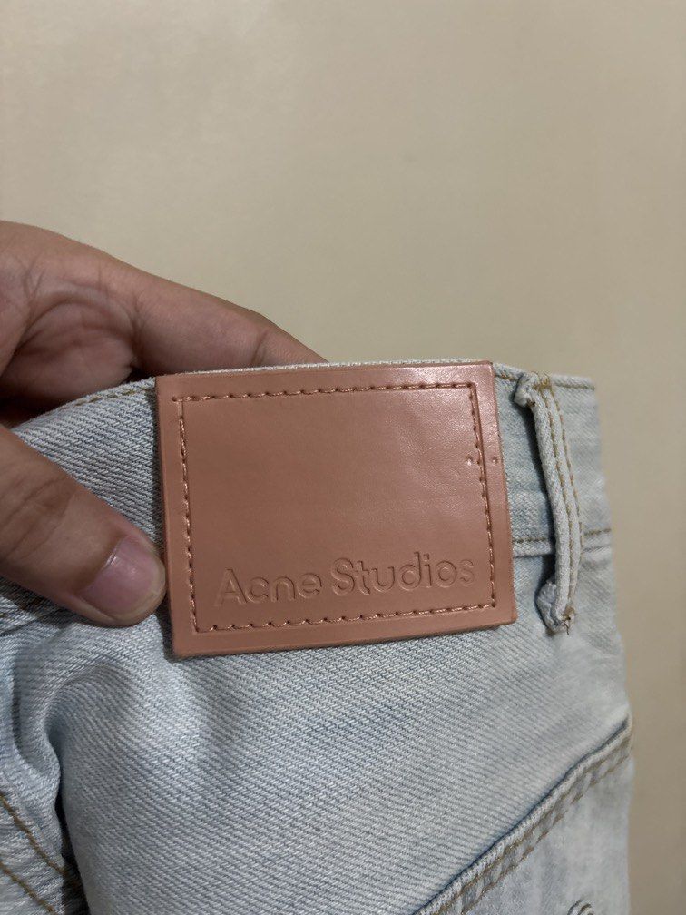Acne Studios Jorts (Category: Shorts) located in Muntinlupa City. Submitted by owrayttttt (Listing ID 1462573853, Image 3). Description: - Acne Studios Jorts - Size 28 waistline - Length is 22 inches - Complete tags - Needs to be washed - Free shipping via j&t.