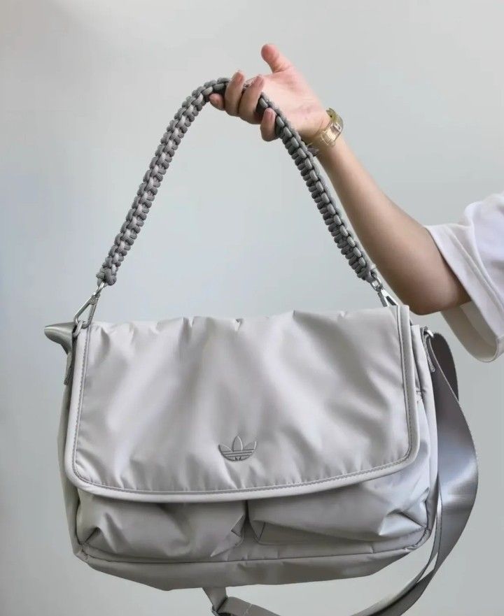 Adi trefoil cloud (Category: Luxury Bags & Wallets) located in Manila. Submitted by avenuefinds (Listing ID 1462527360, Image 1). Description: 2 way bag.