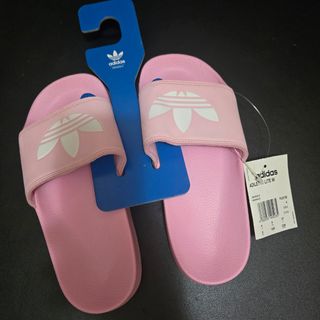 （分類：）位於 。 由 Pinkhouse 提交（商品編號 1462537667，圖片 1）。簡介： 。