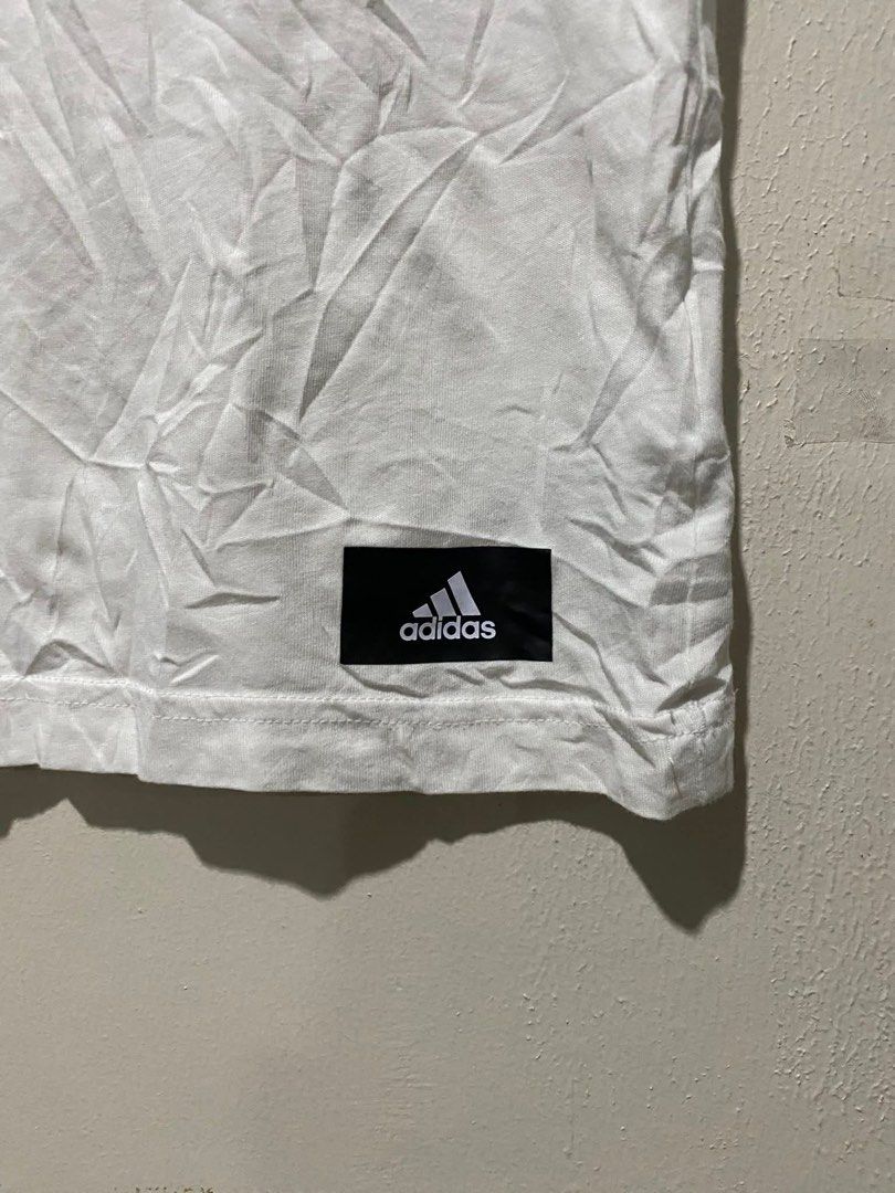 Adidas Cotton Tee (Category: Shirts) located in San Carlos City. Submitted by roseee_012 (Listing ID 1462672028, Image 3). Description: Adidas Cotton Tee Size 130 on tag Dimes 14 x 18.5 Excellent Condition Dm📩.