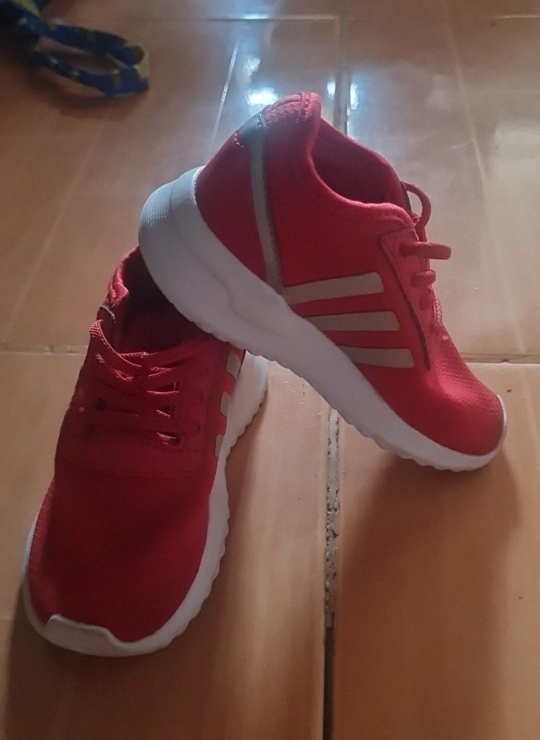 Adidas Shoes (Category: Babies & Kids Fashion) located in Pasay City. Submitted by happywater.9e9c95 (Listing ID 1462649184, Image 1). Description: .