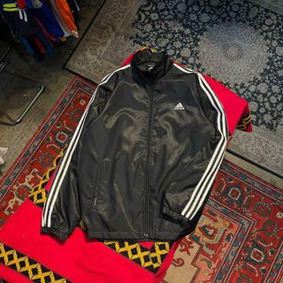 (Category: ) located in . Submitted by vintagelism.clothing (Listing ID 1462634337, Image 1). Description: .