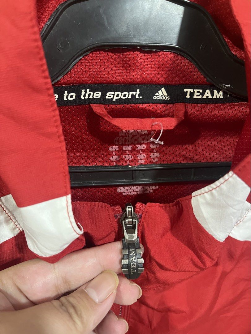 Adidas Windbreaker Jacket (Category: Coats, Jackets and Outerwear) located in Baguio. Submitted by subcode_2600 (Listing ID 1462648100, Image 3). Description: Other details included in the pictures Do not hesitate to message us for questions. Thank you! .
