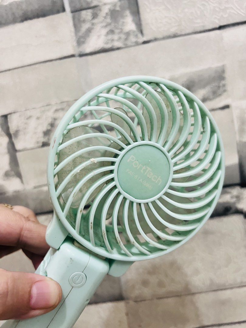 Affordable PortTech handheld portable mini fan 😍👌🏻 (Category: Fans) located in Malolos. Submitted by afford.japan (Listing ID 1462648201, Image 2). Description: Affordable PortTech handheld portable mini fan 😍👌🏻.