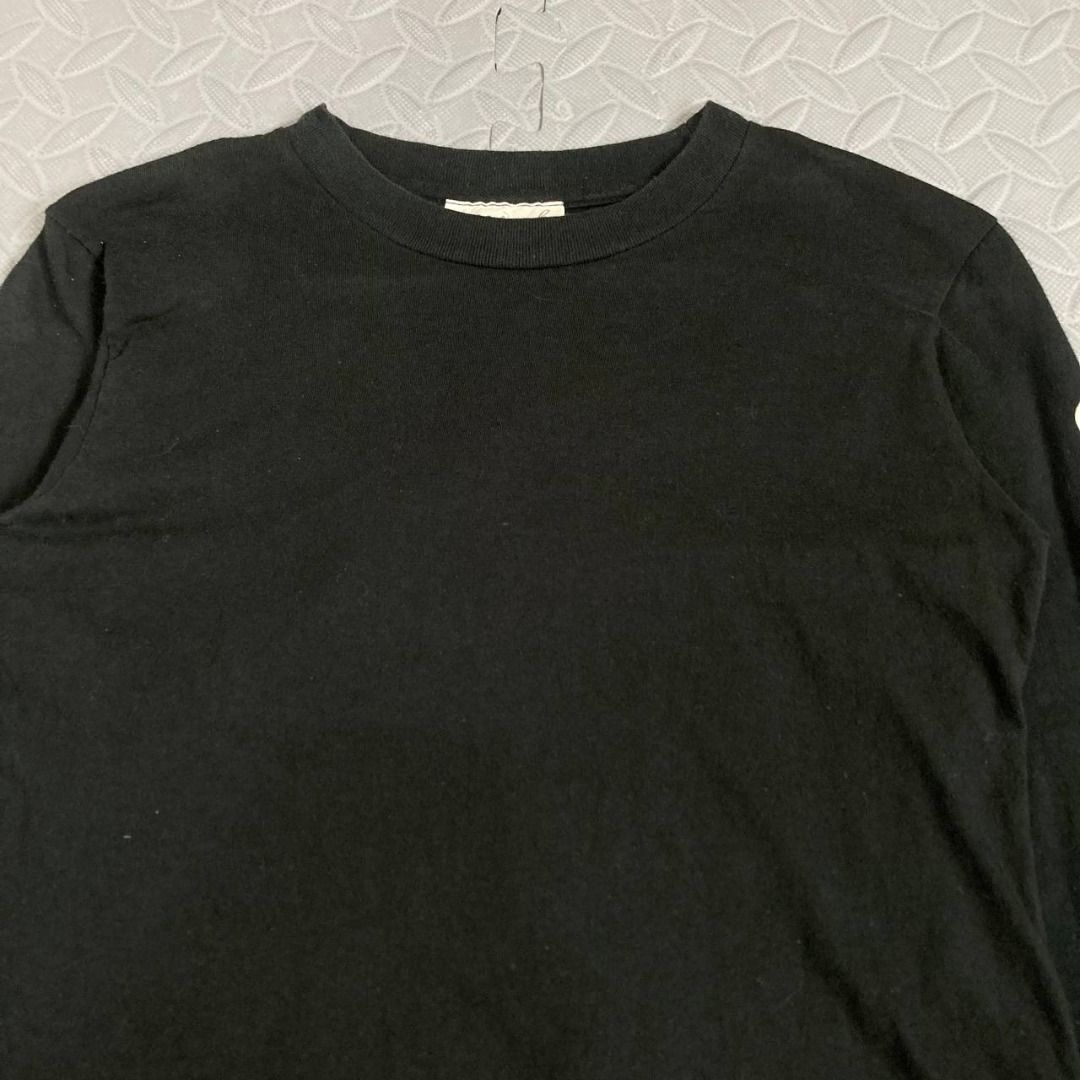 Agnes B. – Vintage 90’s Script Long Sleeves Top (Category: Longsleeves) located in Quezon City. Submitted by archived.g (Listing ID 1462481220, Image 2). Description: Agnes B. – Vintage 90’s Script Long Sleeves Top - Brand: Agnes B. Made in: France Year: 1990’s Material: Cotton Color: Black Marked size: 1 Sizing: Measurements (laid flat): Shoulders: 14.5" Sleeves: 24” Bust: 14” Waist: 14" Length: 18.5” Color rating: 8.5/10 Condition overall: 8.5/