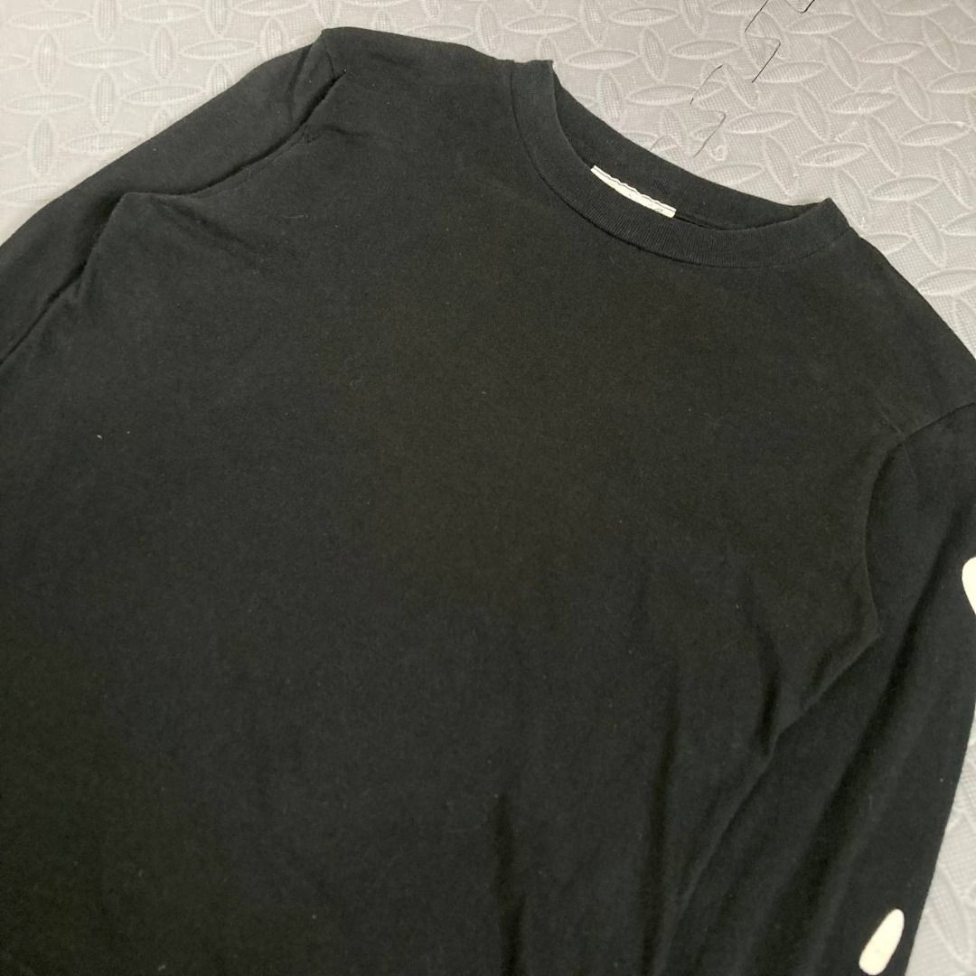 Agnes B. – Vintage 90’s Script Long Sleeves Top (Category: Longsleeves) located in Quezon City. Submitted by archived.g (Listing ID 1462481220, Image 3). Description: Agnes B. – Vintage 90’s Script Long Sleeves Top - Brand: Agnes B. Made in: France Year: 1990’s Material: Cotton Color: Black Marked size: 1 Sizing: Measurements (laid flat): Shoulders: 14.5" Sleeves: 24” Bust: 14” Waist: 14" Length: 18.5” Color rating: 8.5/10 Condition overall: 8.5/