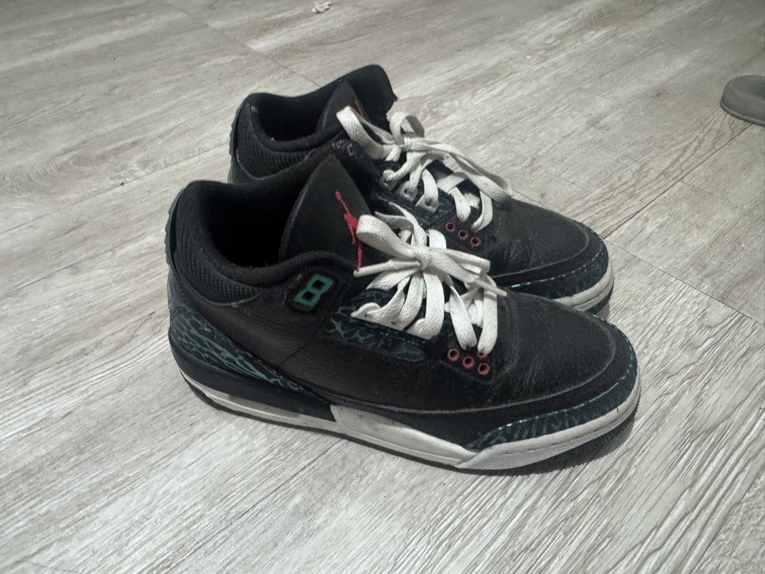 Air Jordan 3 Retro "Green Glow" (Category: Babies & Kids Fashion) located in Manila. Submitted by freehorse.624311 (Listing ID 1462488027, Image 1). Description: - Authentic Black and Green Air Jordan 3s - Features iconic elephant print on heel and toe - Comes with white laces - Plenty of wear left, great for casual wear and everyday use can fit to adult.