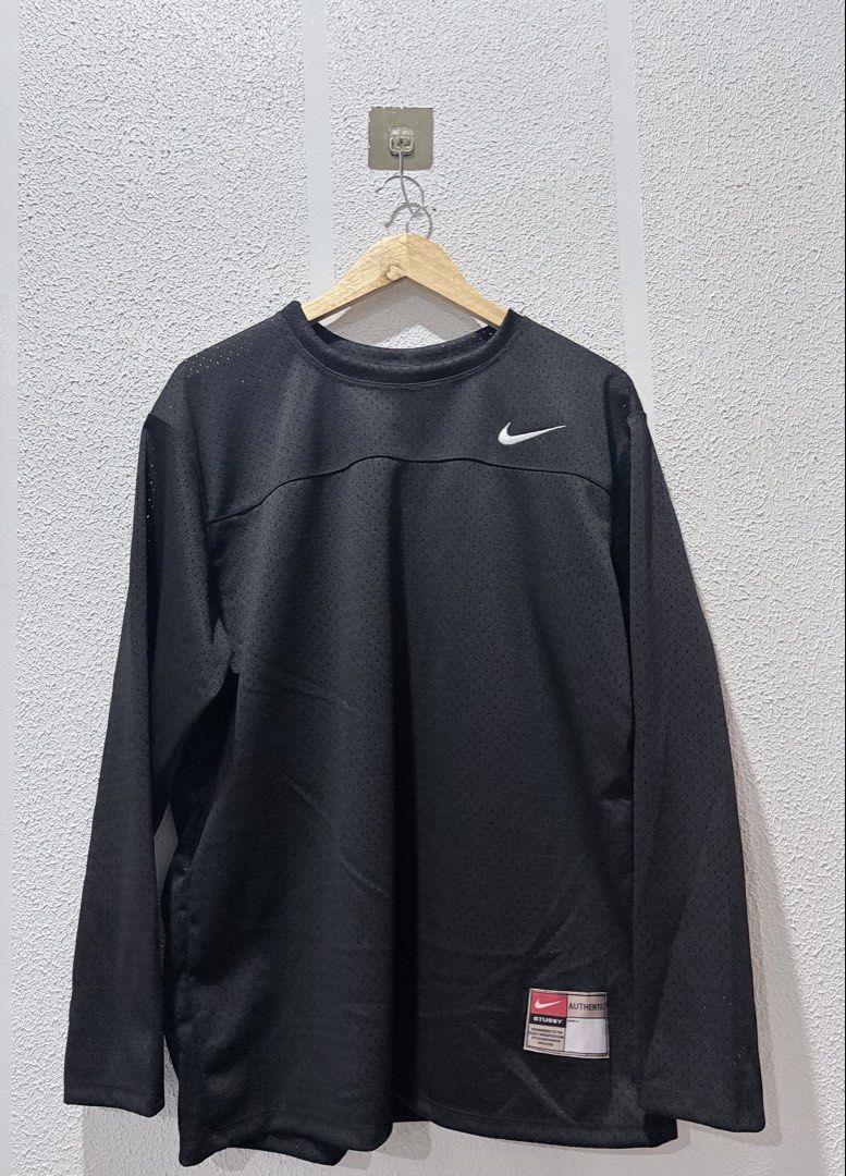Air stussy (Category: Longsleeves) located in Manila. Submitted by mgezVtg (Listing ID 1462576799, Image 1). Description: Dm for more dets.