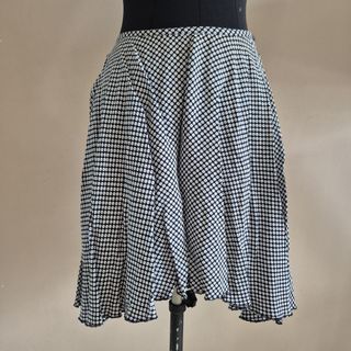 (Category: ) located in . Submitted by ThriftSing (Listing ID 1462548576, Image 1). Description: .