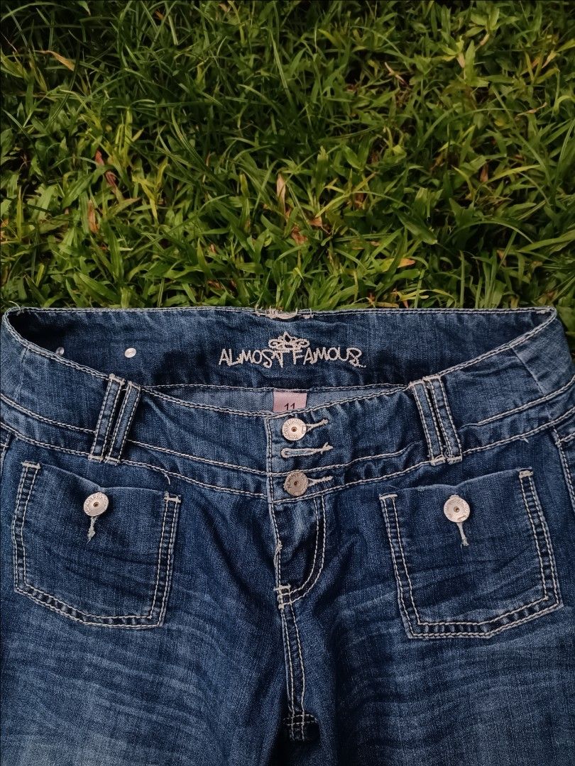 Almost Famous wide leg jeans (Category: Jeans) located in Manila. Submitted by gianmarcot58373 (Listing ID 1462546928, Image 3). Description: waist-34 length-43 leg opening- 11 no issue .