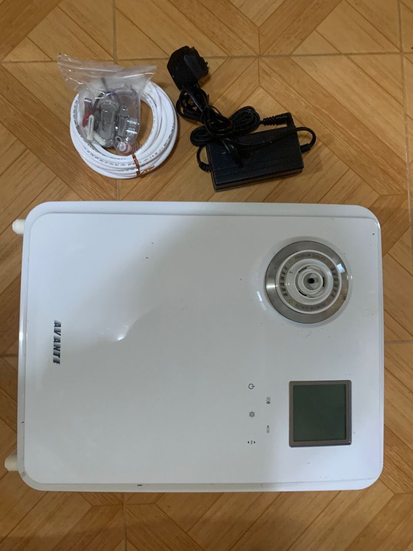 ANAVATI Hydrogen Alkaline Water Ionizer (Category: Water Purifiers & Dispensers) located in Tabaco. Submitted by lyyseell (Listing ID 1462544200, Image 3). Description: FOR SALE ‼️ AVANTI Hydrogen Alkaline Water System 💧 ₱5,000 NEGOTIABLE Nakatambak lang po kaya ibebenta na, hindi pa nagagamit. Complete set po kasama: • main unit • power adapter • hose + fittings/accessories • papers/manuals Condition: unused / nakatambak lang Selling as is, as 