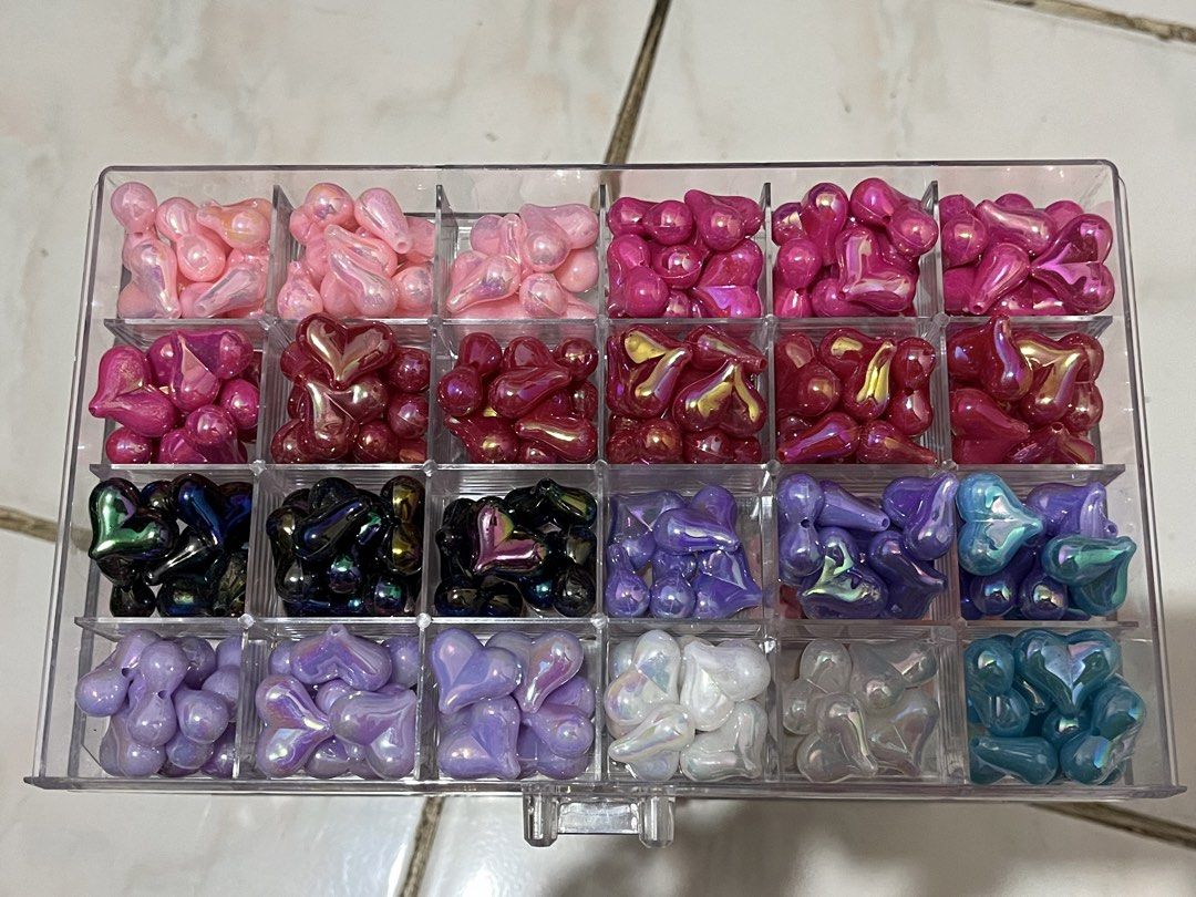 Anik aniks/keychains materials (Category: Craft Supplies & Tools) located in San Jose. Submitted by riri13.8 (Listing ID 1462659889, Image 3). Description: I have stuffs pa na kasama na hindi nasama sa post. 10 photos lang kasi maximum. Message if interested (Need to sell it lang because aalis na country).