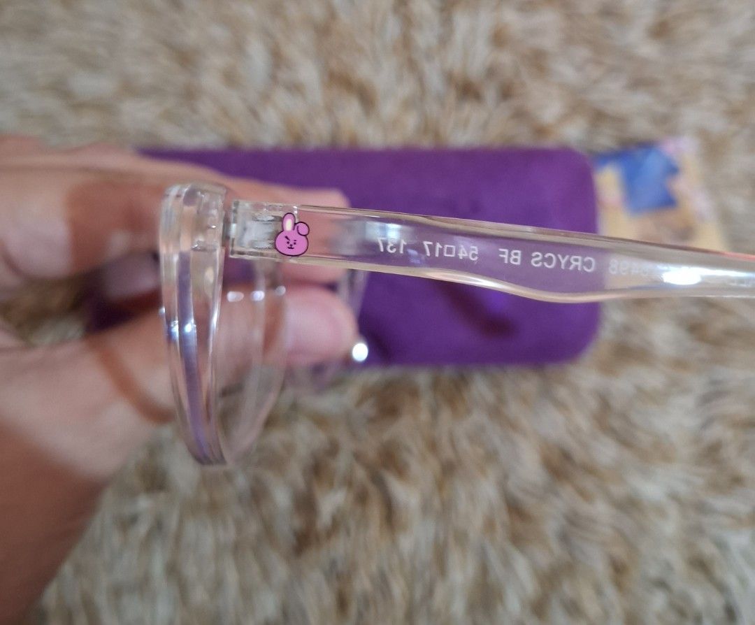 Antepara Clear Cat Eye Glasses with BT21 Characters (Category: Sunglasses & Eyewear) located in Rizal. Submitted by mirisica (Listing ID 1462568281, Image 3). Description: - Cute clear cat eye glasses - Features adorable BT21 characters on the arms - Comes with a stylish purple felt case - Includes a cleaning cloth - Ideal for everyday wear and fashion accessory - Protect your eyes in style.
