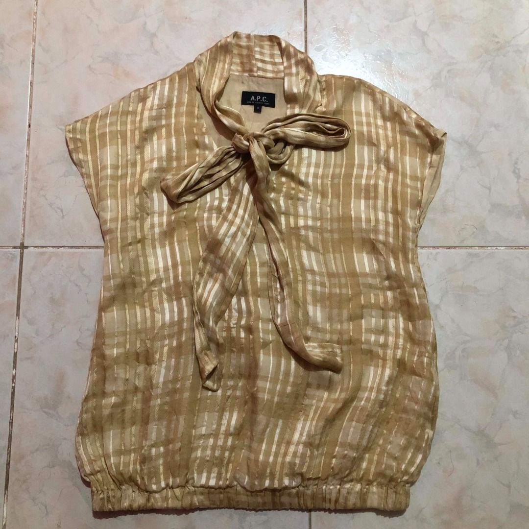 A.P.C. short-sleeve silk blouse (Category: Blouses) located in Caloocan City. Submitted by warmfalcon.74f8b8 (Listing ID 1462600721, Image 3). Description: A.P.C BLOUSE FOR WOMEN SIZE:SMALL(18/24) No issue Authentic 850 shipped.