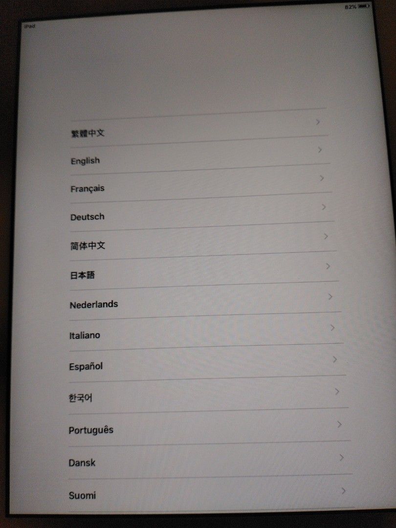 Apple iPad2 白色 wifi 64GB （分類：平板電腦 - iPad）位於 Hong Kong。 由 bruceko0202 提交（商品編號 1462440978，圖片 2）。簡介： 呢部係iPad，白色機身。屏幕顯示正常，操作順暢。適合睇片、上網、玩吓遊戲。機身輕巧，方便攜帶。有興趣嘅朋友可以聯絡我。 Speaker 如開得太太聲會有點拆，其他正常。