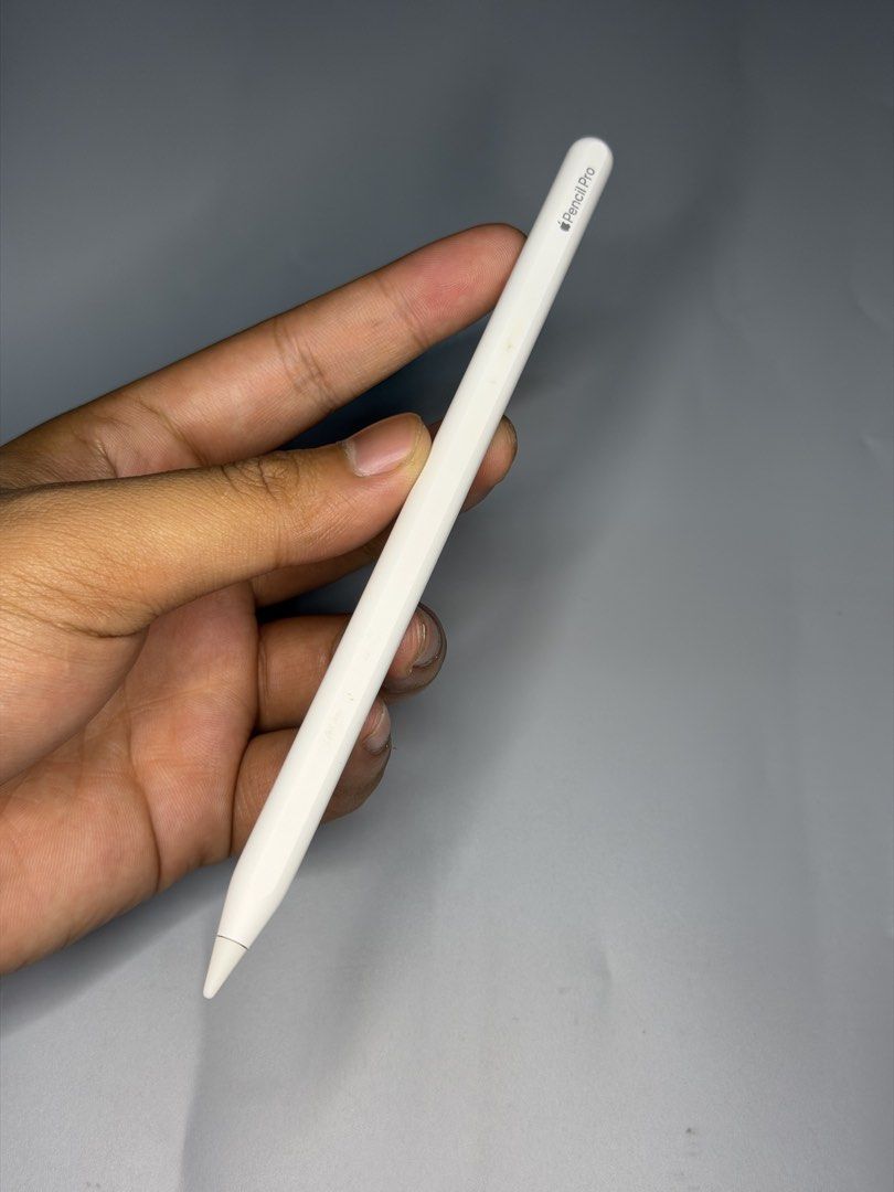 Apple PENCIL PRO ( FIXED PRICE ) (Category: Other Mobile & Gadget Accessories) located in Manila. Submitted by deyb. (Listing ID 1462649719, Image 1). Description: Selling Apple Pencil Pro, pre-owned but in good working condition. ✅ Original Apple Pencil Pro ✅ Tested and working ✅ Smooth & responsive writing/drawing ✅ Supports Apple Pencil Pro features ✅ Good battery performance ✅ Clean overall condition ✅ Perfect for iPad users, artists, student