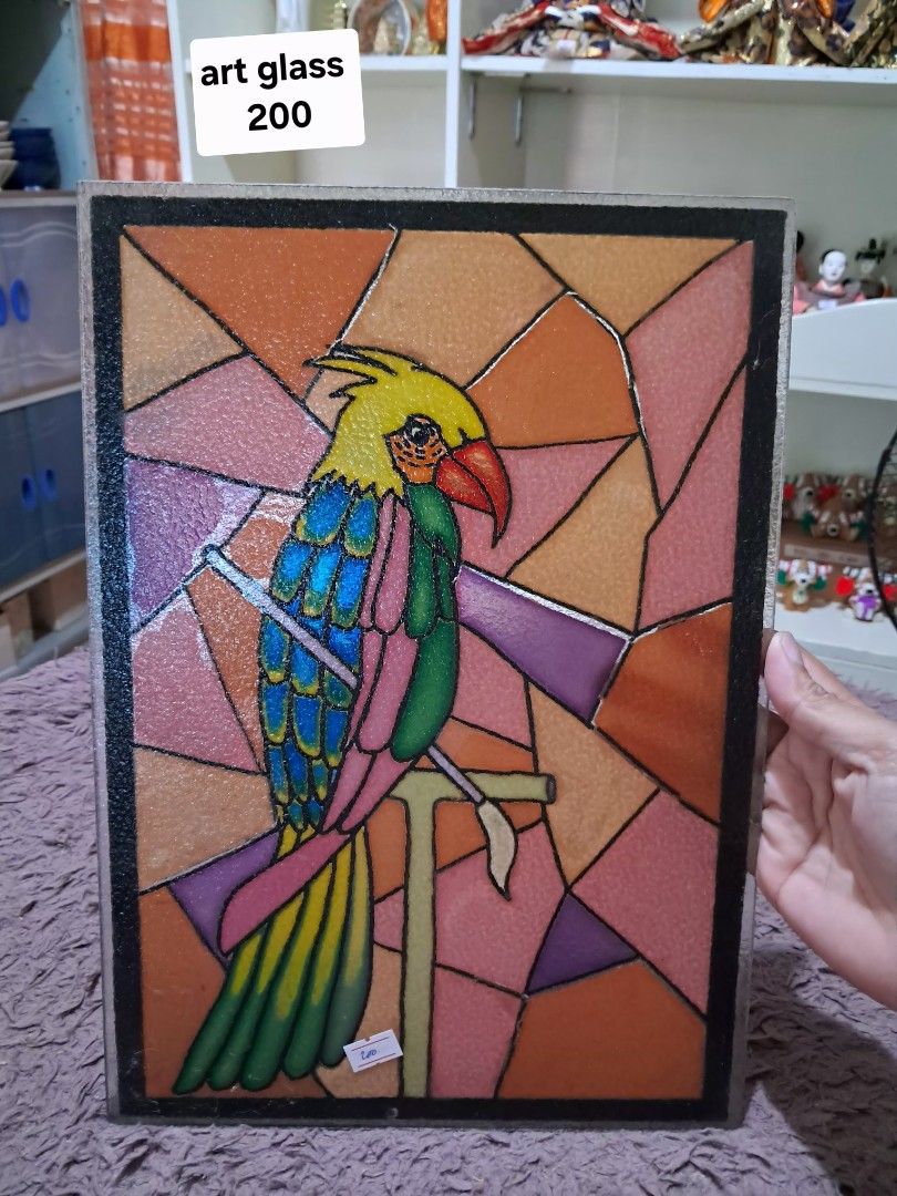 Art glass (Category: Everything Else Others) located in Cavite. Submitted by secretjapansurplus (Listing ID 1462525476, Image 1). Description: .