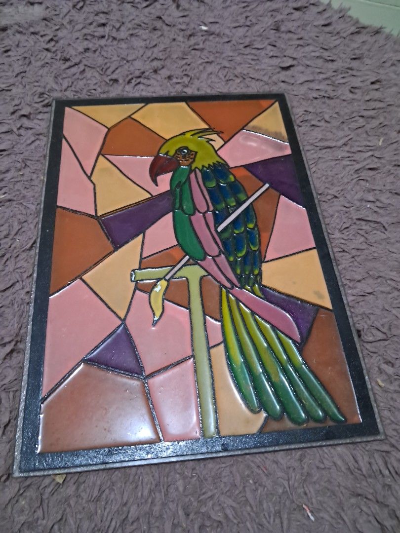 Art glass (Category: Everything Else Others) located in Cavite. Submitted by secretjapansurplus (Listing ID 1462525476, Image 2). Description: .