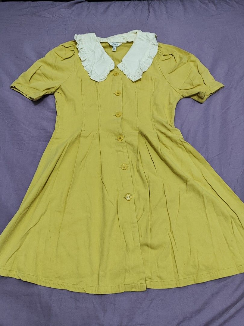 Assorted Women's Dresses and Tops Bundle (Category: Dresses) located in Pasay City. Submitted by chachi.romualdo (Listing ID 1462674270, Image 3). Description: preloved bundle for sale more than 30pcs -some of them have stains since matagal na pong na store at di nasuot, mawawala din po pag nilabhan -most of them ay di pa nasusuot -rfs: di na po kasi kasya sakin and decluttering nadin -may garters na medyo maluwag and isang zipper na sira na, all