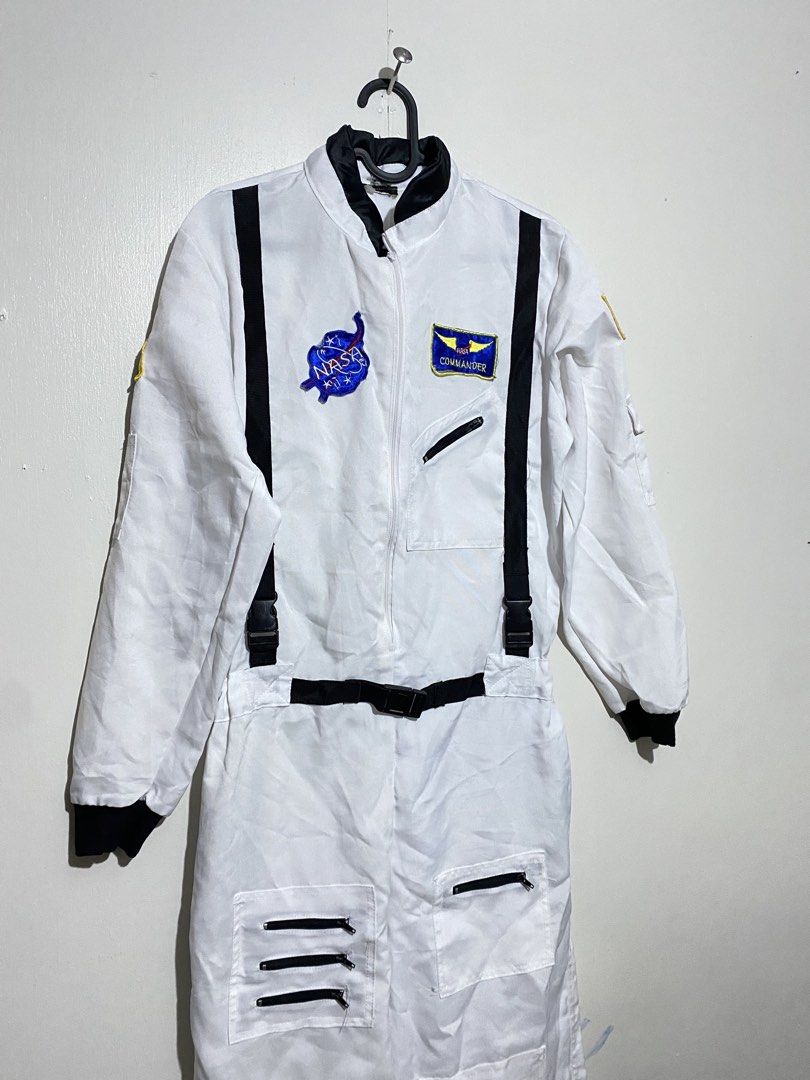 ASTRONAUT CAREER COSTUME 3 (Category: Sets or Coordinates) located in La Trinidad. Submitted by snowsnow_18 (Listing ID 1462595296, Image 2). Description: CAREER COSTUME - ASTRONAUT MEDIUM ADULT no flaws , washed and ready to wear from for rent collections P850 📩.