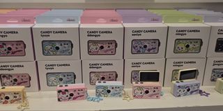 （分類：）位於 。 由 kpopgurlll 提交（商品編號 1462538369，圖片 1）。簡介： 。