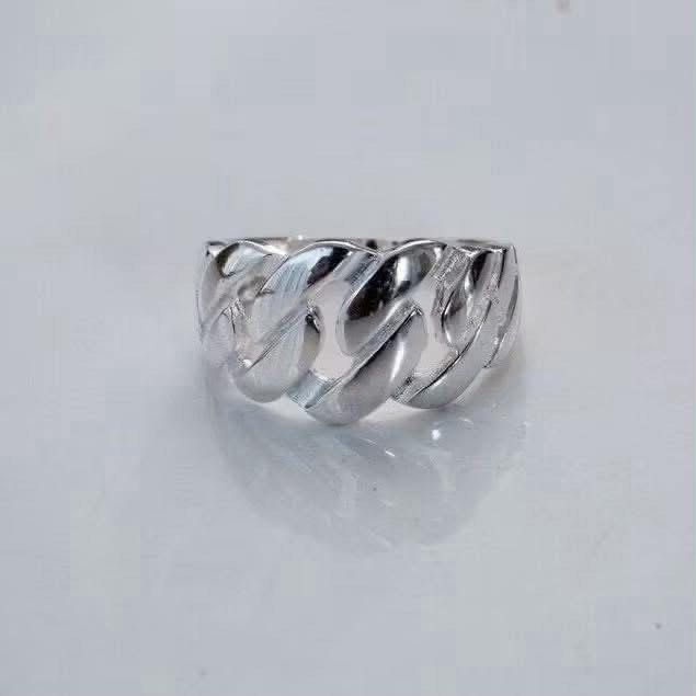 Authentic 925 Sterling Silver Chains Men Rings (Available in Size 7-12) (Category: Jewelry) located in Manila. Submitted by pulzerasjewelry (Listing ID 1462546934, Image 1). Description: 100% Authentic 925 Silver Authentic Sterling Silver made in Italy ✔️Authentic 92.5 Sterling Silver ✔️Authentic Silver ✔️Zirconian Stone ✔️Made in Italy •Same day delivery for Metro Manila via Lalamove/Grab🛵 •LBC Shipment for Provinces area •Tiktok Checkout optio