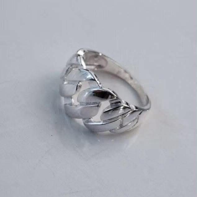 Authentic 925 Sterling Silver Chains Men Rings (Available in Size 7-12) (Category: Jewelry) located in Manila. Submitted by pulzerasjewelry (Listing ID 1462546934, Image 2). Description: 100% Authentic 925 Silver Authentic Sterling Silver made in Italy ✔️Authentic 92.5 Sterling Silver ✔️Authentic Silver ✔️Zirconian Stone ✔️Made in Italy •Same day delivery for Metro Manila via Lalamove/Grab🛵 •LBC Shipment for Provinces area •Tiktok Checkout optio