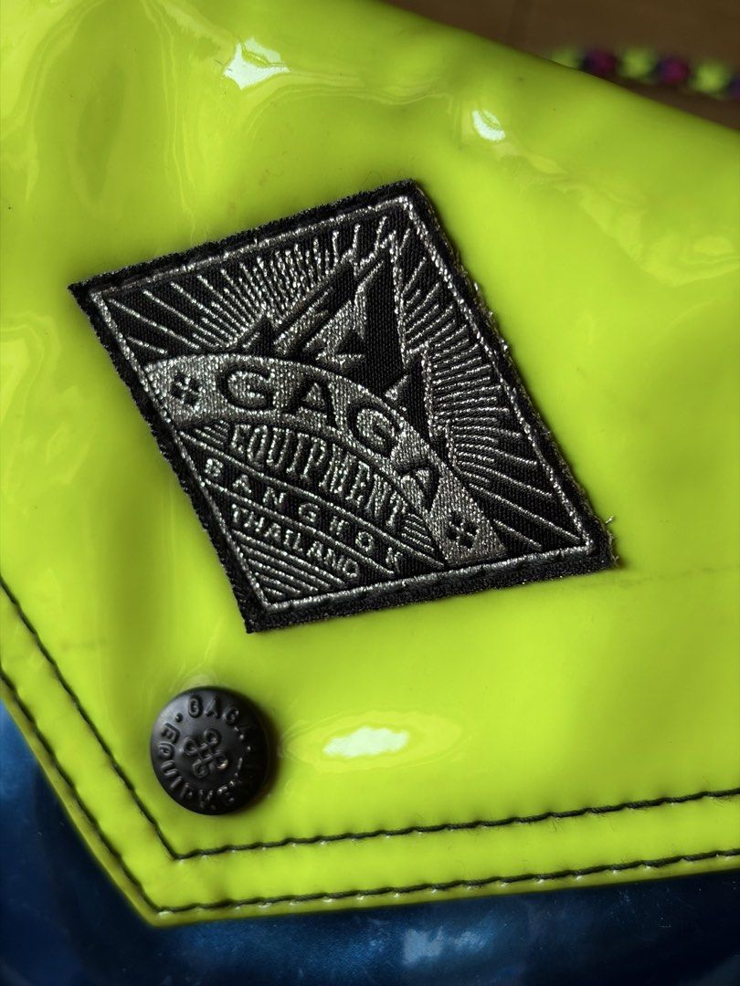 authentic GAGA Equipment Jazzy Shoulder Bag (Category: Sling Bags) located in Quezon City. Submitted by archivesbya (Listing ID 1462468766, Image 3). Description: authentic GAGA Equipment Jazzy Shoulder Bag | y2k streetwear bag 📍Location: Fairview QC/Gateway Cubao .
