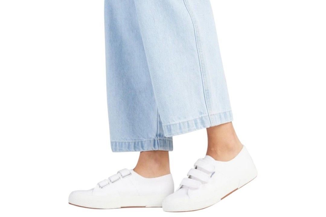 Authentic GAURANTEE Superga Leather Sneaker (Category: Sneakers) located in Las Pinas. Submitted by outerwearsmanila (Listing ID 1462530635, Image 3). Description: Product Features Our Classic Superga 2750 Lea3Strap shoe sees our popular leather trainers feature strap closure for an on-trend, laceless look. Preloved Almost New with box leather upper Vulcanised natural rubber sole Three strap hook and loop closure Superga tab on side and heel Supe