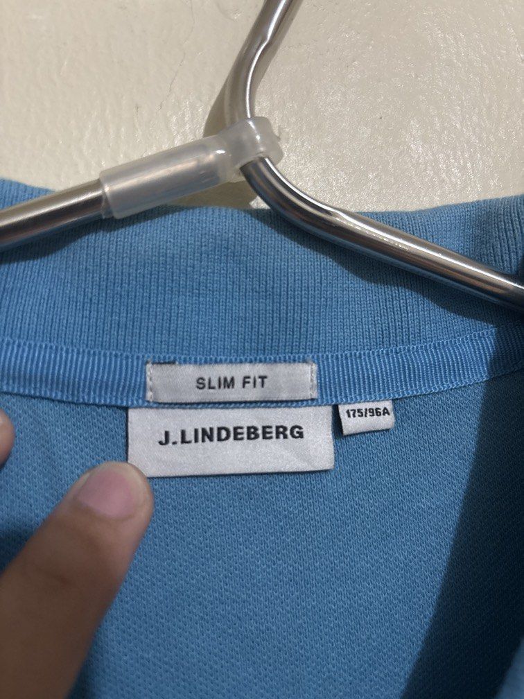 Authentic J Lindeberg (Category: Tshirts & Polo Shirts ) located in Muntinlupa City. Submitted by owrayttttt (Listing ID 1462592225, Image 3). Description: - Authentic J Lindeberg polo shirt - Dimes 21x27 - Complete tags - Free shipping via j&t.