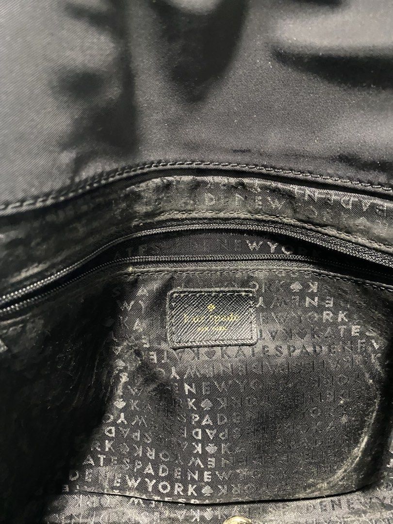 AUTHENTIC KATE SPADE (Category: Cross-body Bags) located in Malolos. Submitted by trt496 (Listing ID 1462519172, Image 3). Description: NEEDS CLEANING NEEDS CLEANING NEEDS CLEANING MESSAGE FOR ADDITIONAL PICS MESSAGE FOR ADDITIONAL PICS WITH ISSUE WITH ISSUE.