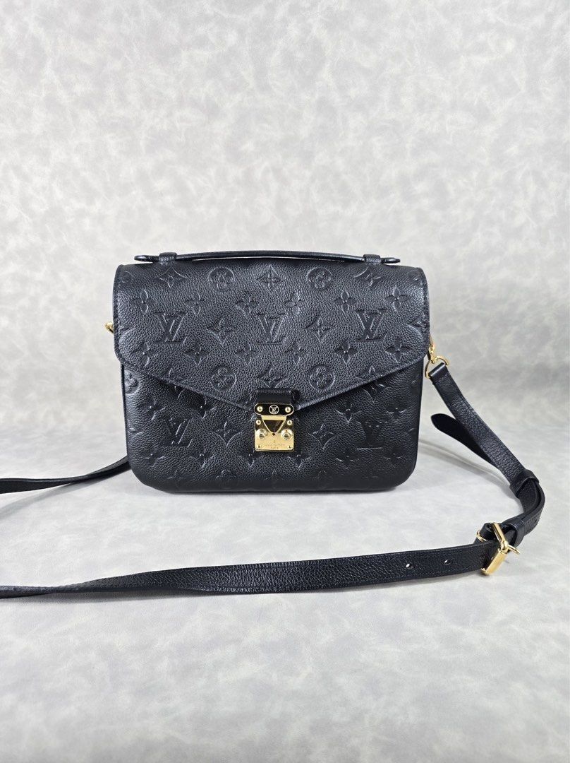 Authentic Louis Vuitton Pochette Metis Empreinte (Category: Luxury Bags & Wallets) located in Taguig. Submitted by luxchelry (Listing ID 1462585224, Image 2). Description: Pochette Metis Empreinte ♦️Comes with detachable strap, dustbag, box and paperbag ♦️9.5/10 ♦️Any discoloration is due to lighting only. ✨️P78000✨️ 📍Taguig All items are 100% authentic. Money back guarantee if the item is proven fake. Disclaimer: All product names, logos, brand