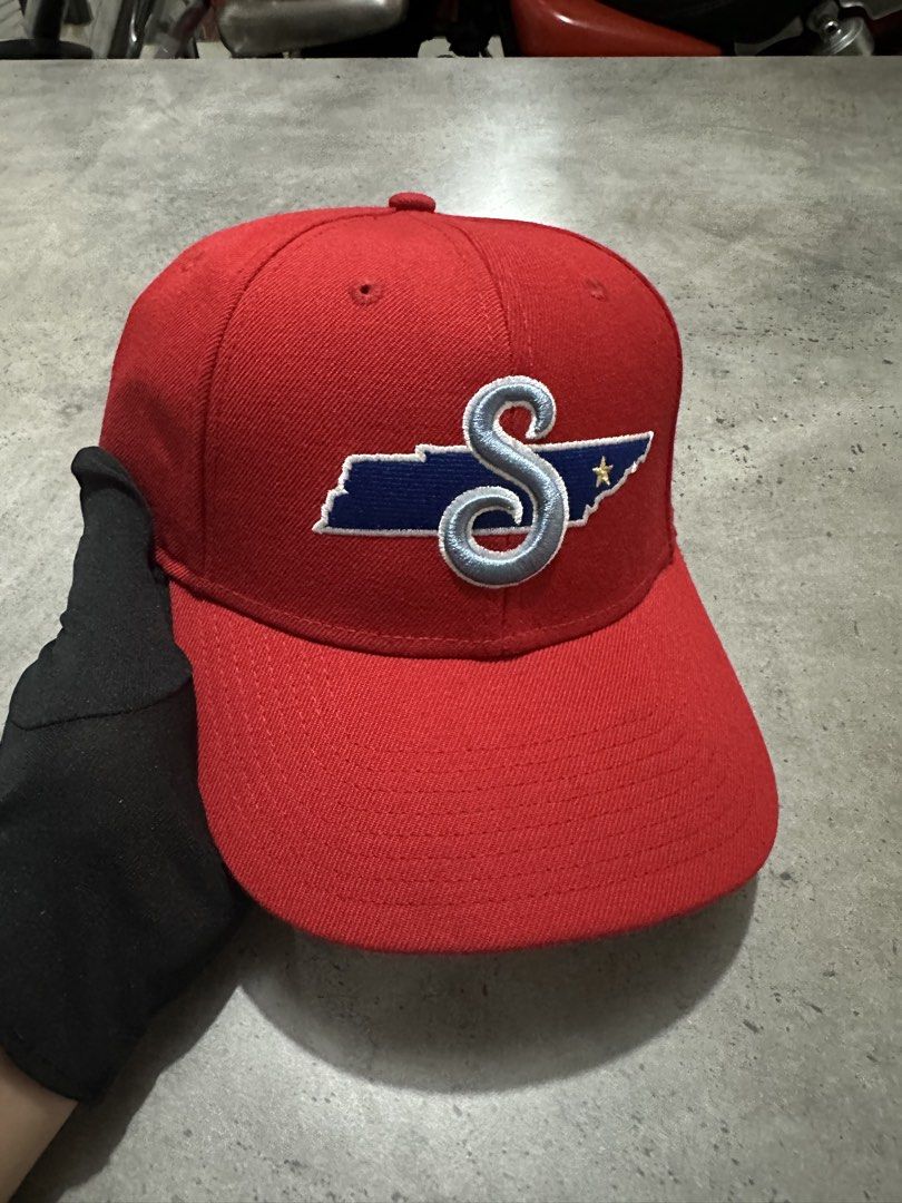 Authentic MiLB Tennessee Smokies '47 Brand Cap - Red (Category: Caps & Hats) located in Manila. Submitted by cold_sk1n (Listing ID 1462492479, Image 1). Description: Slightly nego Up for grabs is an official Minor League Baseball (MiLB) Tennessee Smokies cap by ‘47 Brand. Features the classic Tennessee state outline “S” front embroidery and “SMOKIES” spell-out on the back strap. Solid structured piece with clean, vibrant red fabric. Details: • Br