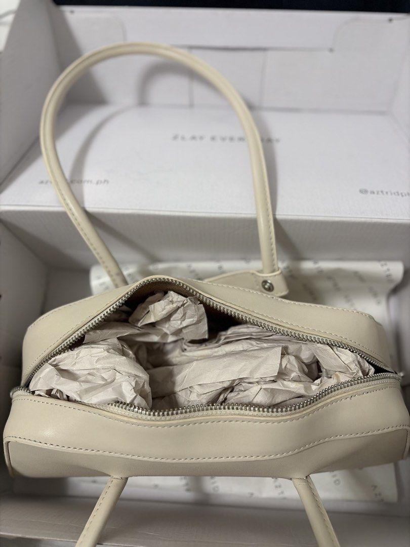 AZTRID Small Bowling Bag (Category: Shoulder Bags) located in Manila. Submitted by 4kicarts (Listing ID 1462471227, Image 3). Description: decluttering use it a few times, so na-stock lang siya see photos for details mint condition .