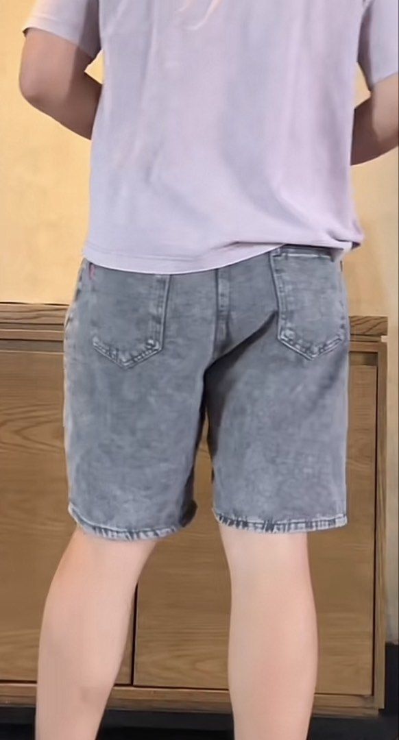 Baggy maong shorts (Category: Shorts) located in Cavite. Submitted by jeproxjt0630803 (Listing ID 1462539332, Image 3). Description: Used Reason for selling malaki sakin For sale 180 each.