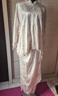 (Category: ) located in . Submitted by orkedboutique (Listing ID 1462453045, Image 1). Description: .